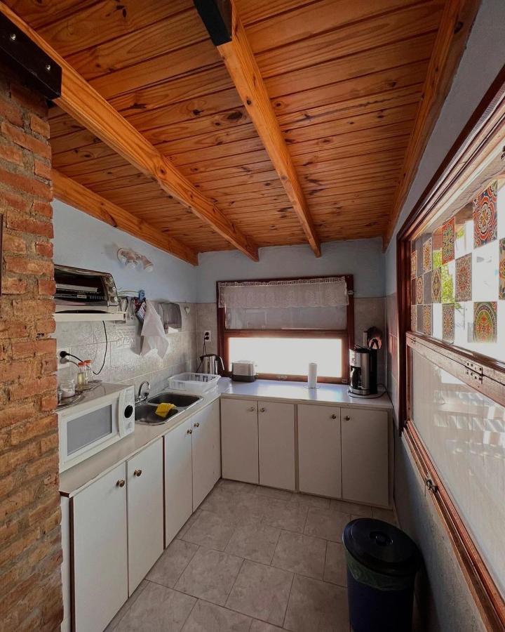 Hosteria Isabel Departamentos Y Habitaciones Con Bano Privado Las Grutas Ngoại thất bức ảnh