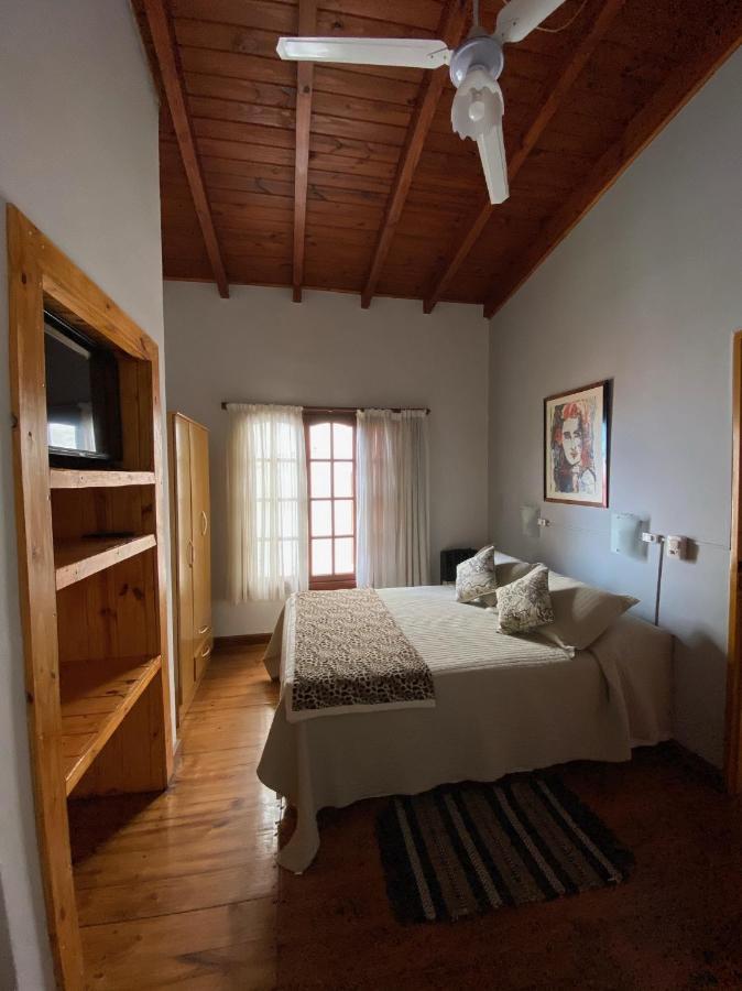 Hosteria Isabel Departamentos Y Habitaciones Con Bano Privado Las Grutas Phòng bức ảnh