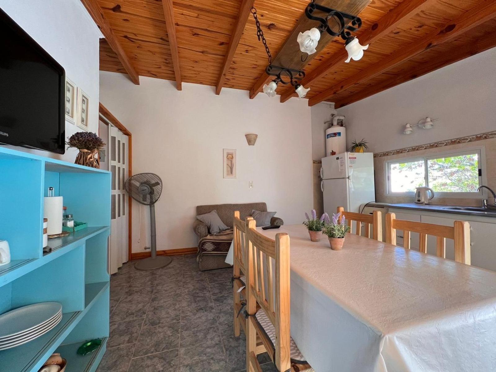 Hosteria Isabel Departamentos Y Habitaciones Con Bano Privado Las Grutas Phòng bức ảnh